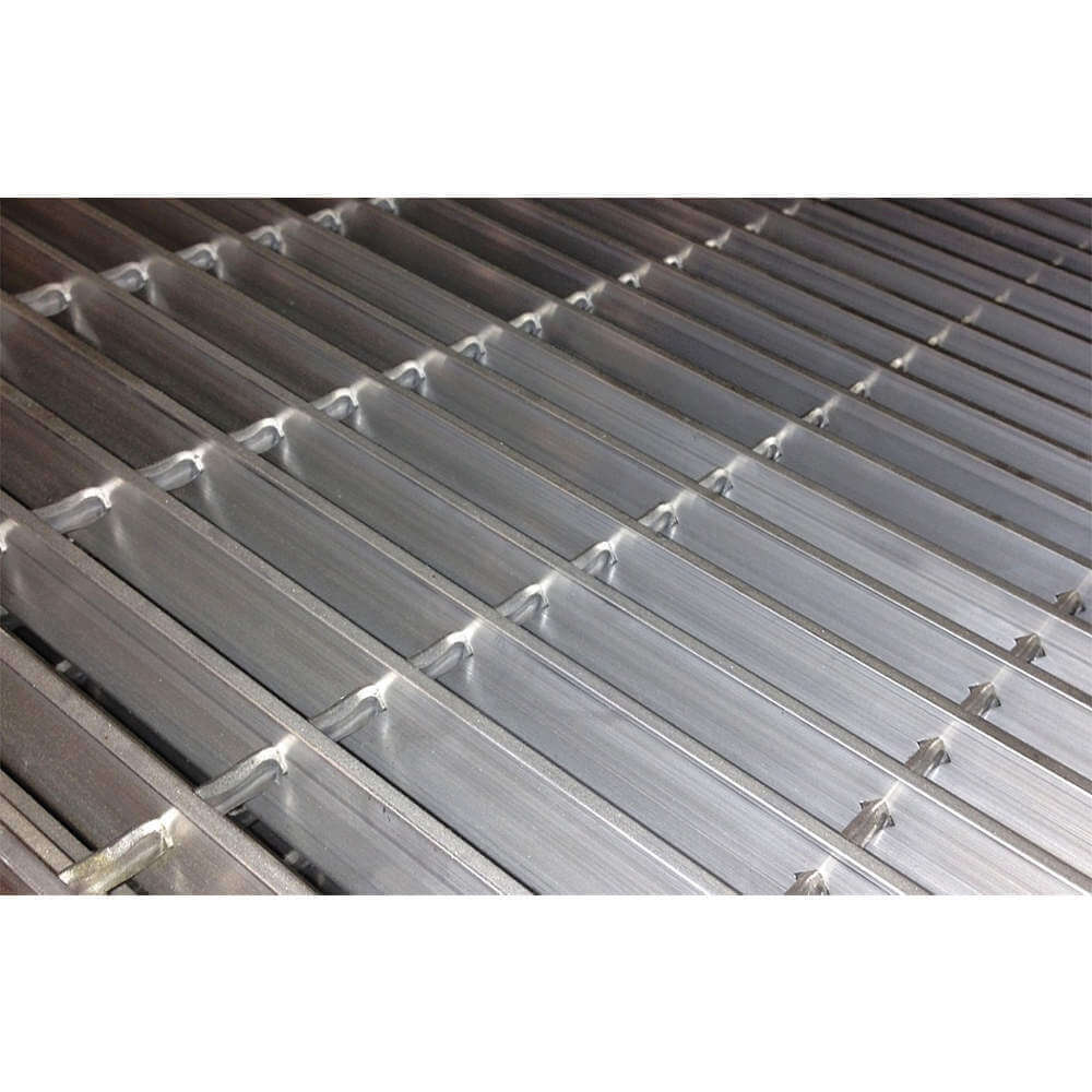 Metal Grating Smooth 48 Inch Width 1.25 Inch Height